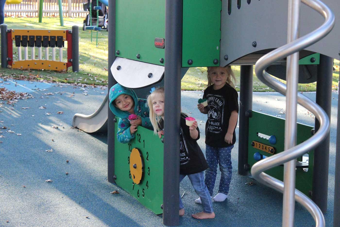 Three-children-at-Cub-Corner